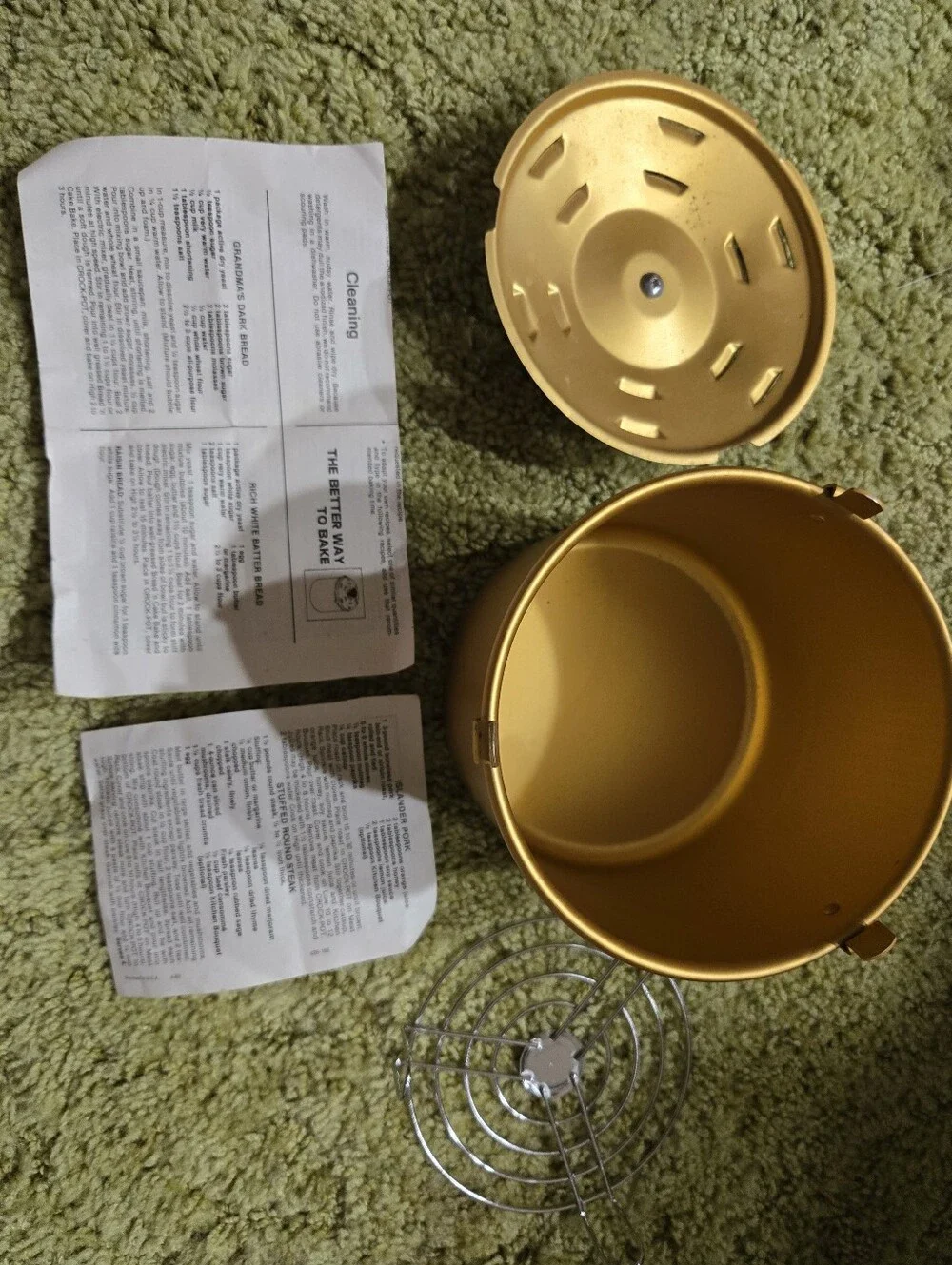 Rival Crock-Pot Gold Bread 'n Cake Bake Pan with Rack